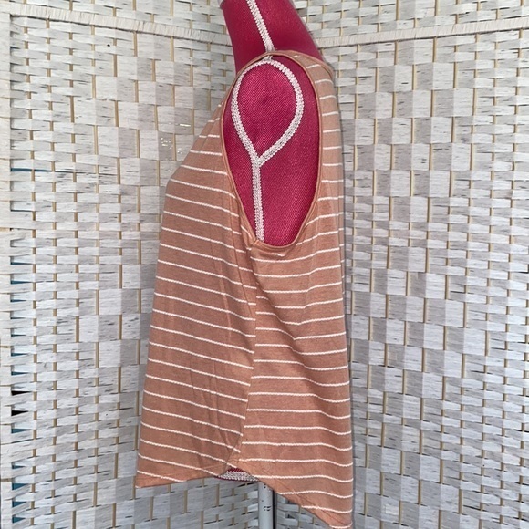 New York & Company Soho Sleeveless Top XL - Picture 4 of 10